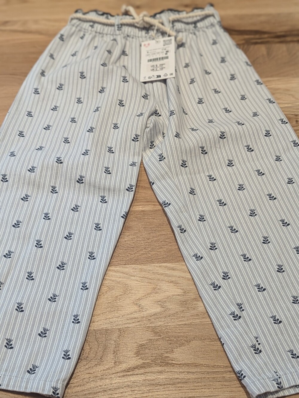 Zara Girls Light Blue Striped Pants with Navy Print